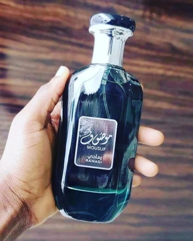 ادکلن مردانه ۱۰۰میل برند ارض زعفران مدل موصوف رمادی(سبز)